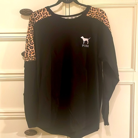 VS Pink BUNDLE!! - Picture 4 of 9